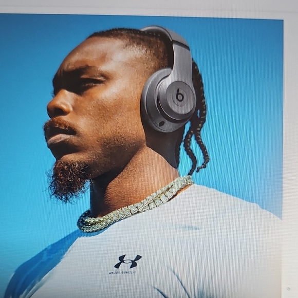 Beats Studio Pro Wireless Over Ear 40 Hour Battery Life Noise Cancelling New - Picture 5 of 11